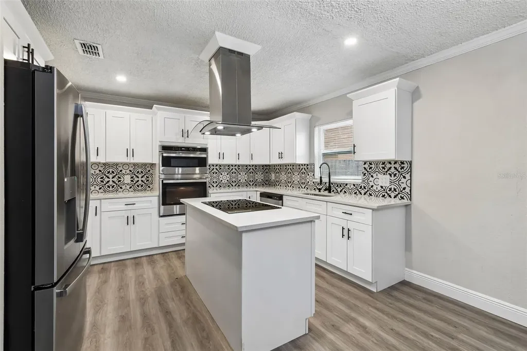 7403 Spring Court Tampa FL 33634