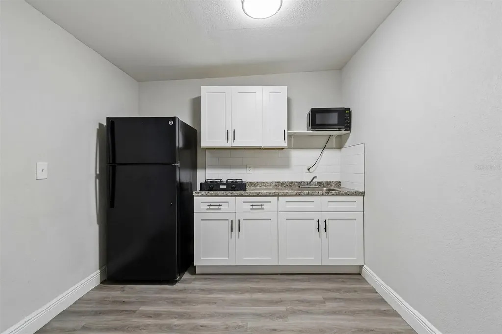 7403 Spring Court Tampa FL 33634
