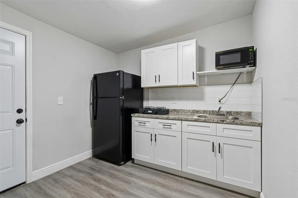 7403 Spring Court Tampa FL 33634