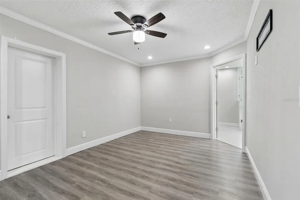 7403 Spring Court Tampa FL 33634