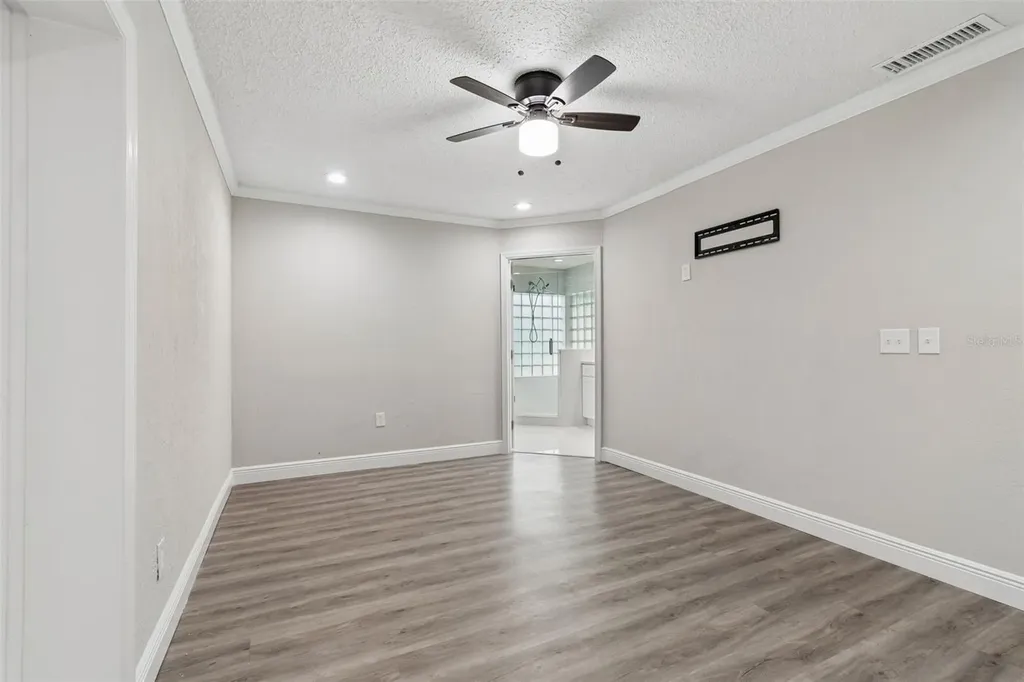 7403 Spring Court Tampa FL 33634