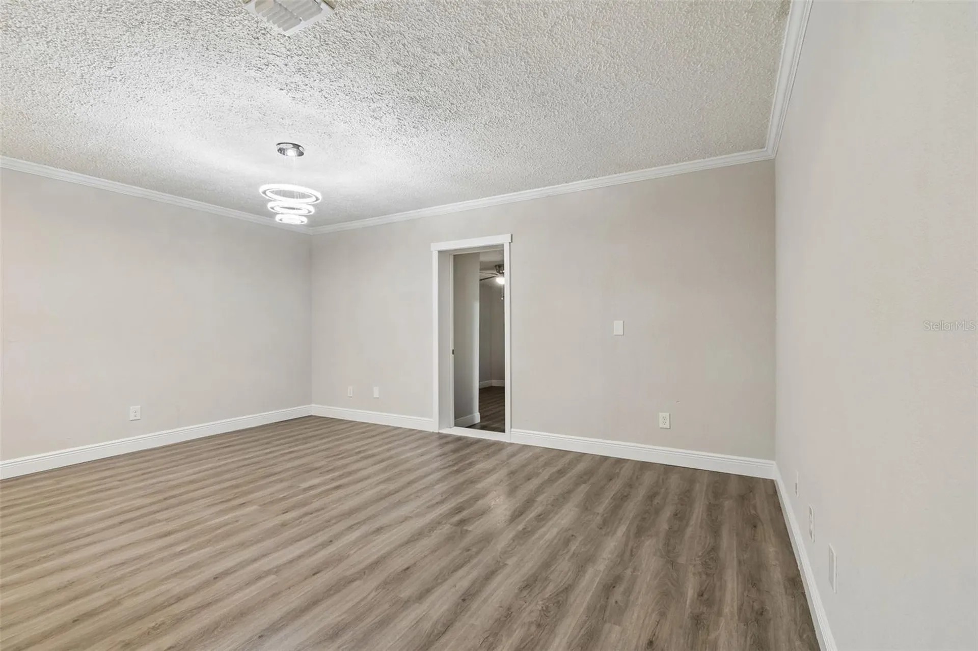 7403 Spring Court Tampa FL 33634