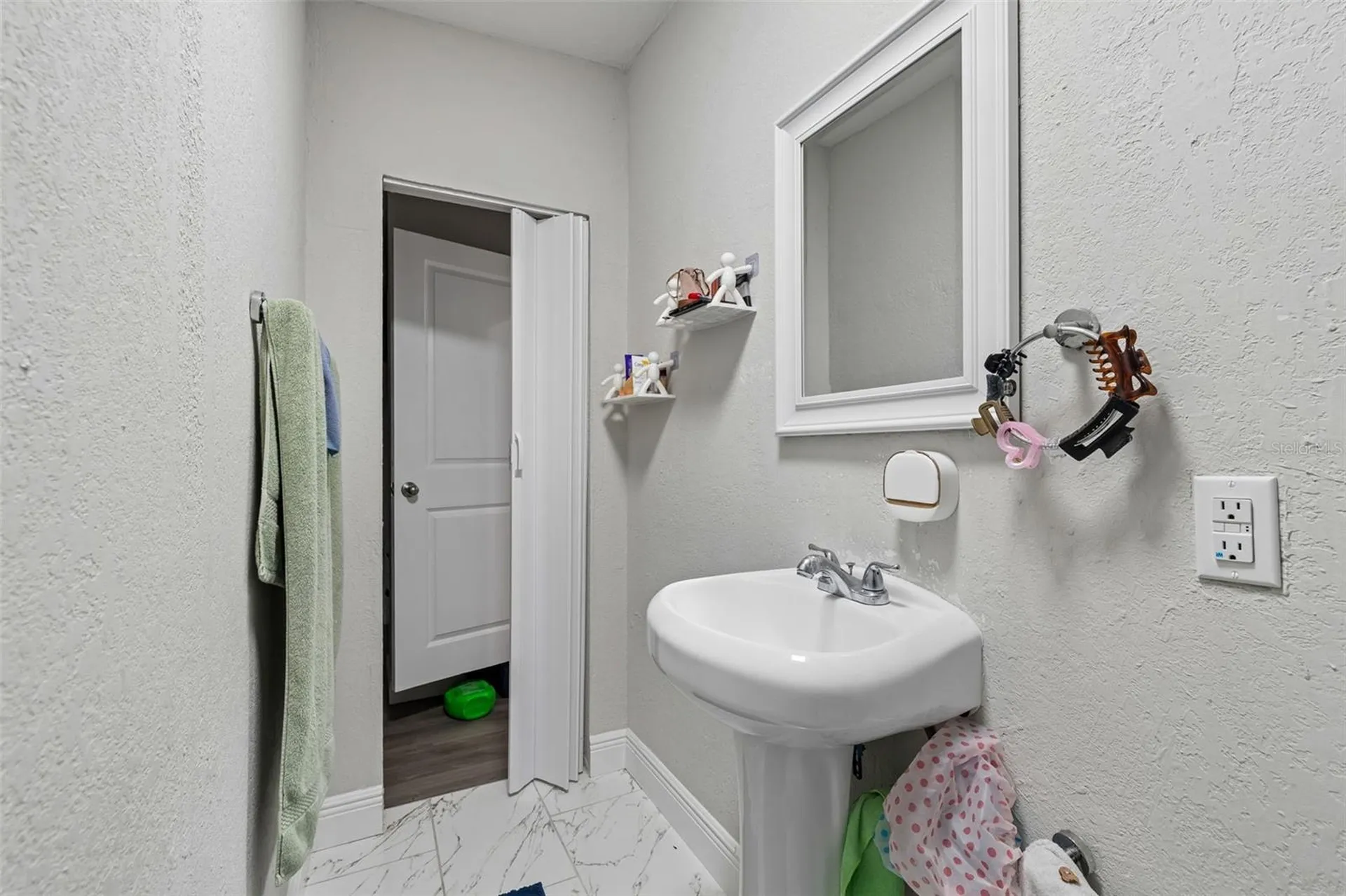 7403 Spring Court Tampa FL 33634