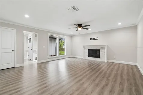 7403 Spring Court Tampa FL 33634