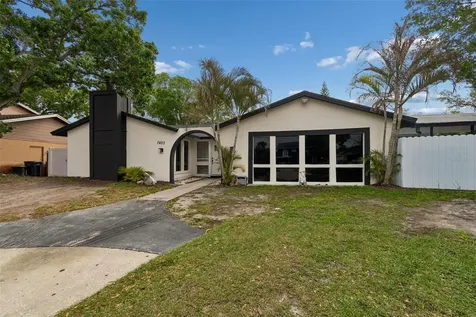 7403 Spring Court Tampa FL 33634