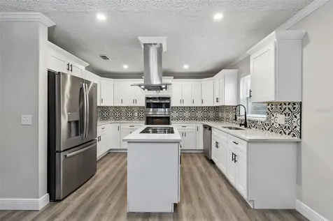 7403 Spring Court Tampa FL 33634