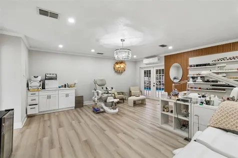 7403 Spring Court Tampa FL 33634