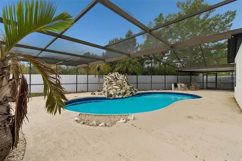 7403 Spring Court Tampa FL 33634