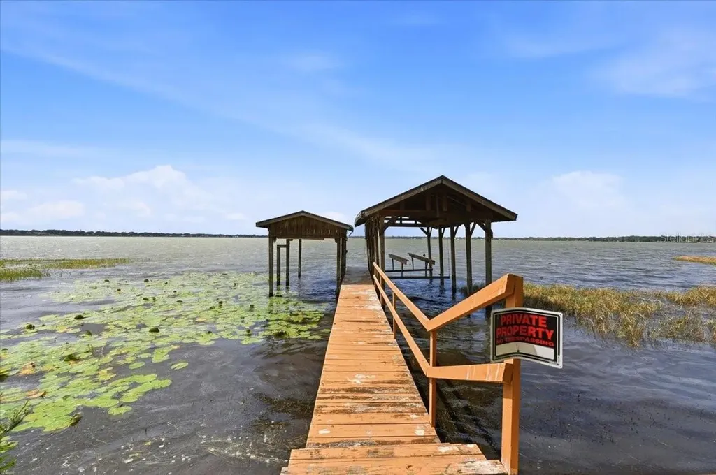 1202 Lake Ariana Boulevard Auburndale FL 33823
