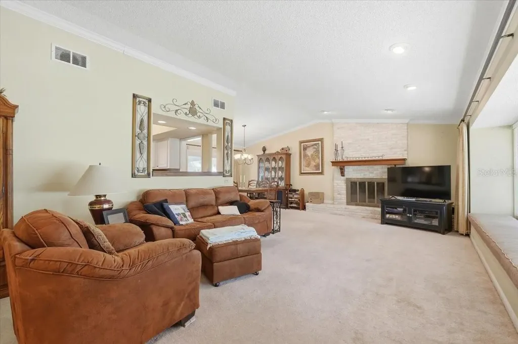 1202 Lake Ariana Boulevard Auburndale FL 33823