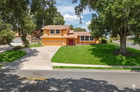 1202 Lake Ariana Boulevard Auburndale FL 33823
