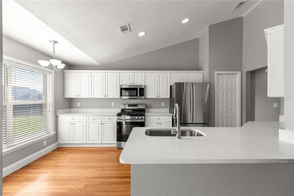 10485 SE 42nd Court Belleview FL 34420