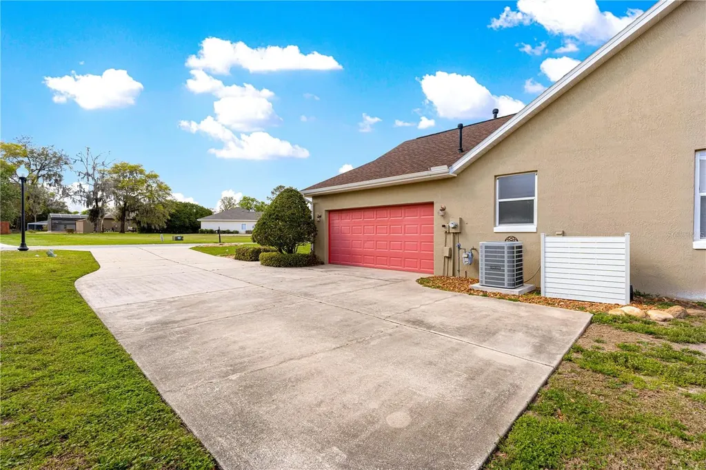 10485 SE 42nd Court Belleview FL 34420