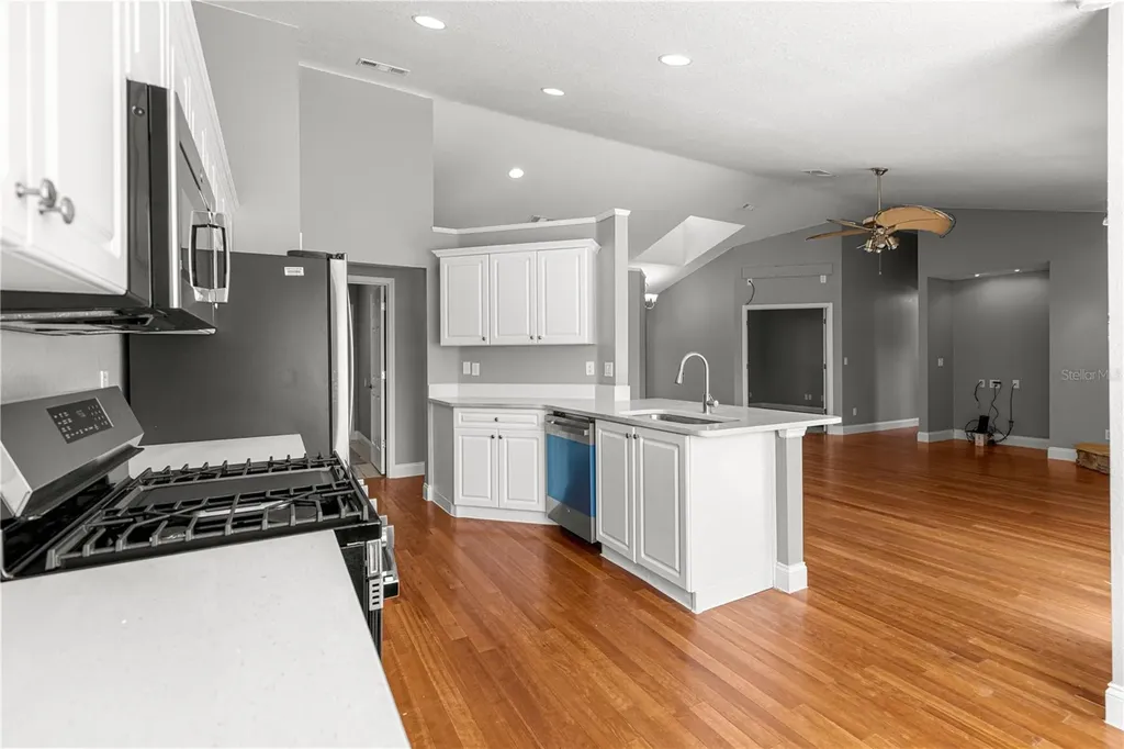 10485 SE 42nd Court Belleview FL 34420