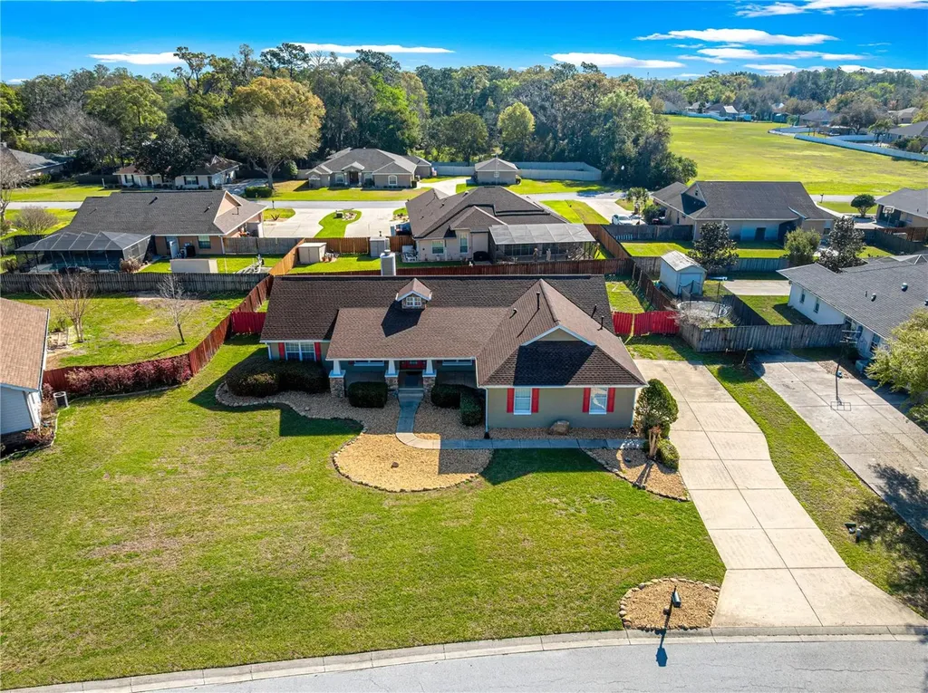 10485 SE 42nd Court Belleview FL 34420