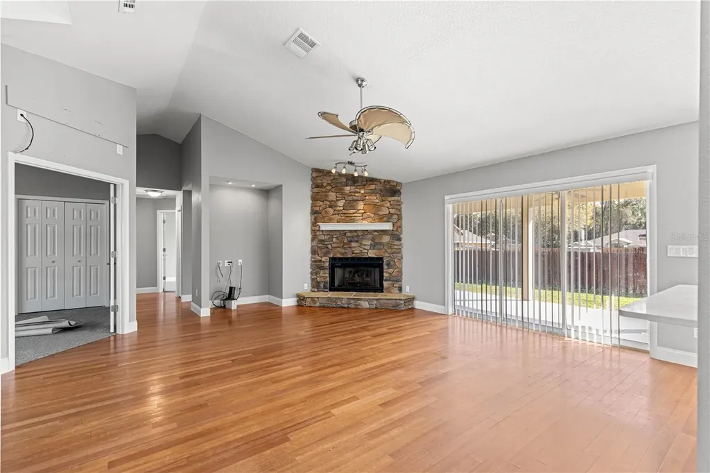 10485 SE 42nd Court Belleview FL 34420