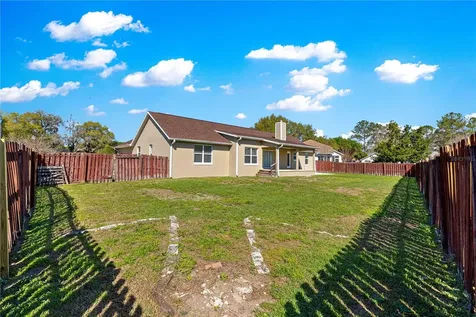 10485 SE 42nd Court Belleview FL 34420