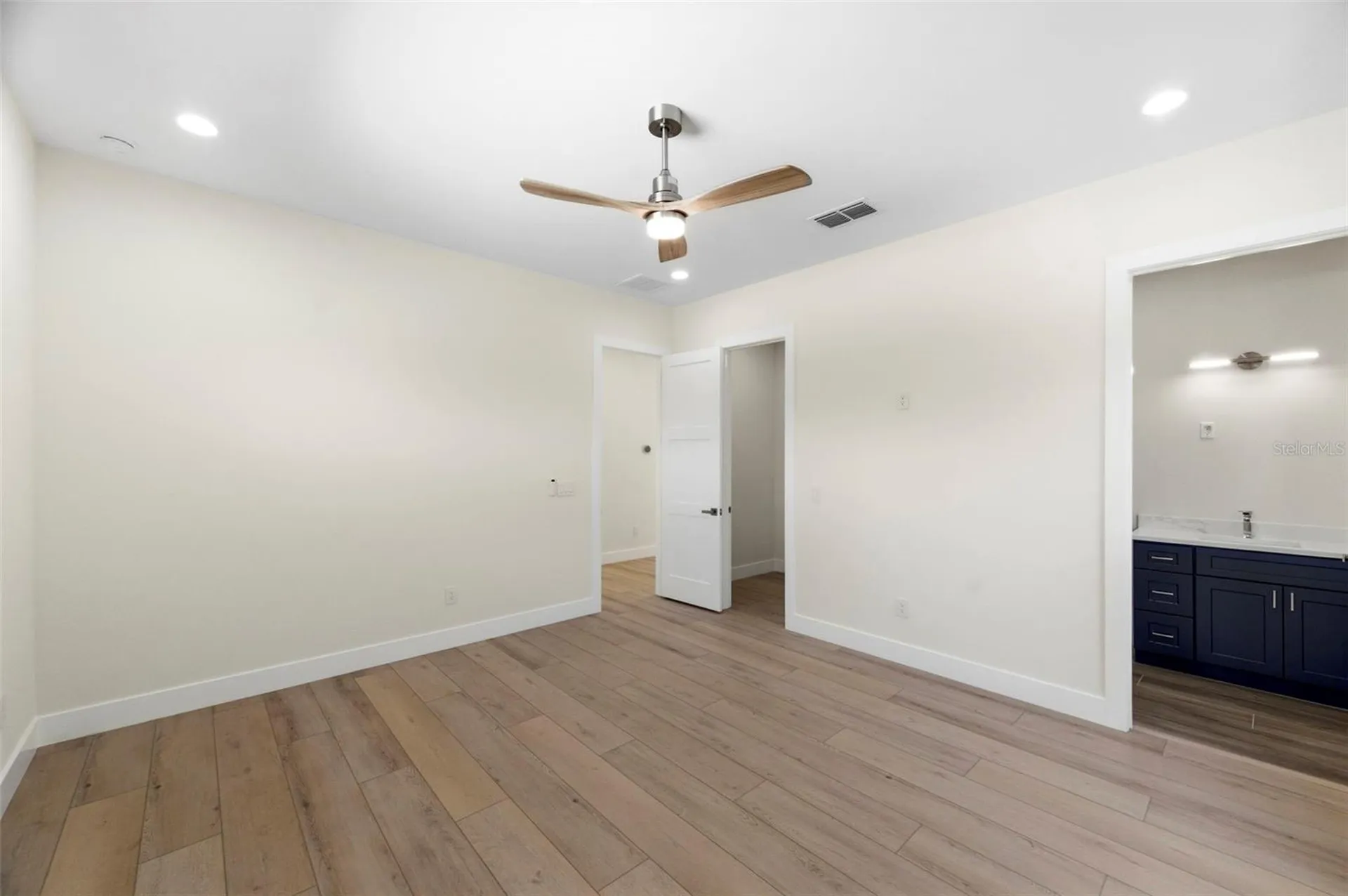 4543 26th Avenue S St Petersburg FL 33711