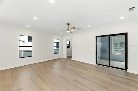 4543 26th Avenue S St Petersburg FL 33711