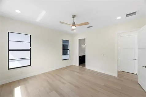 4543 26th Avenue S St Petersburg FL 33711