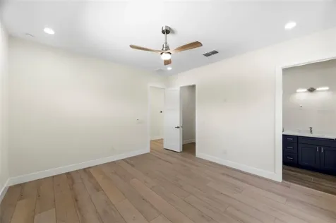 4543 26th Avenue S St Petersburg FL 33711
