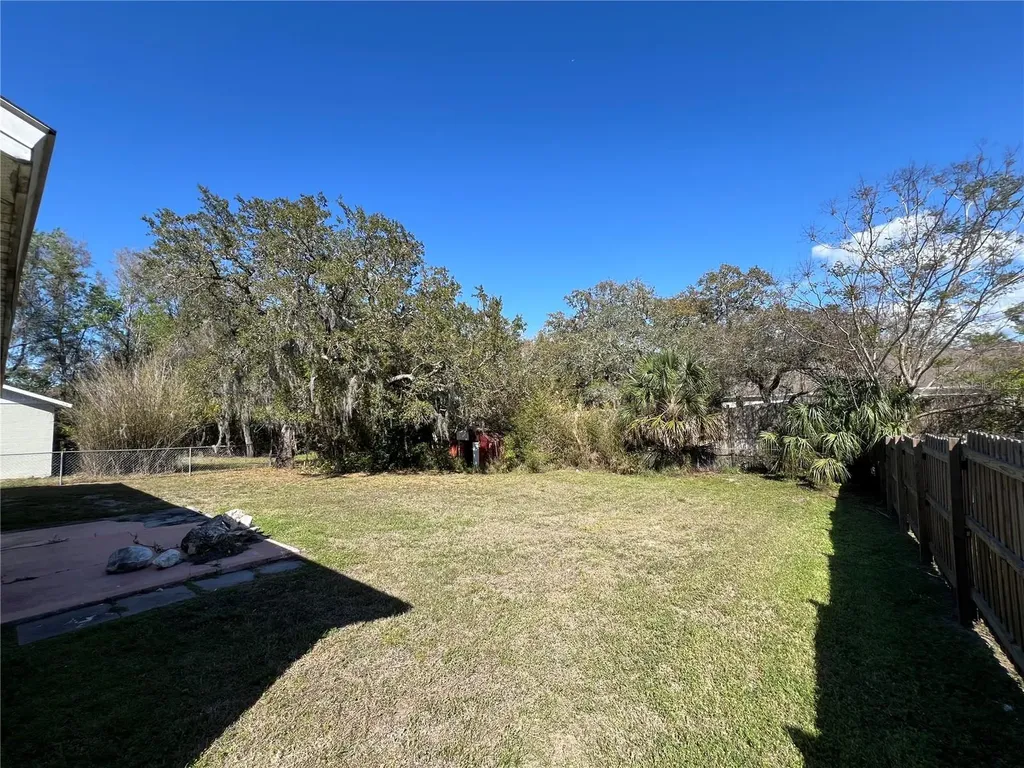 15516 Charmwood Drive Hudson FL 34667