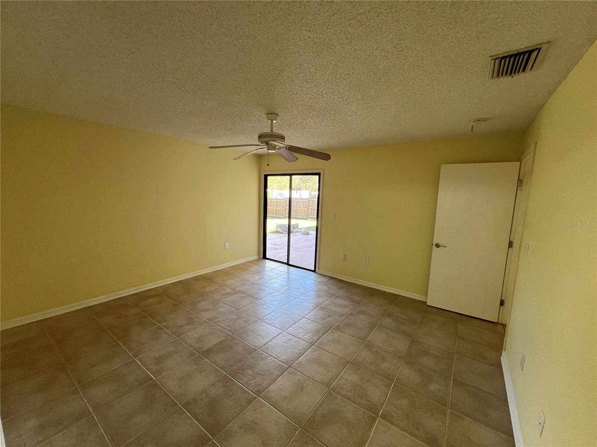 15516 Charmwood Drive Hudson FL 34667