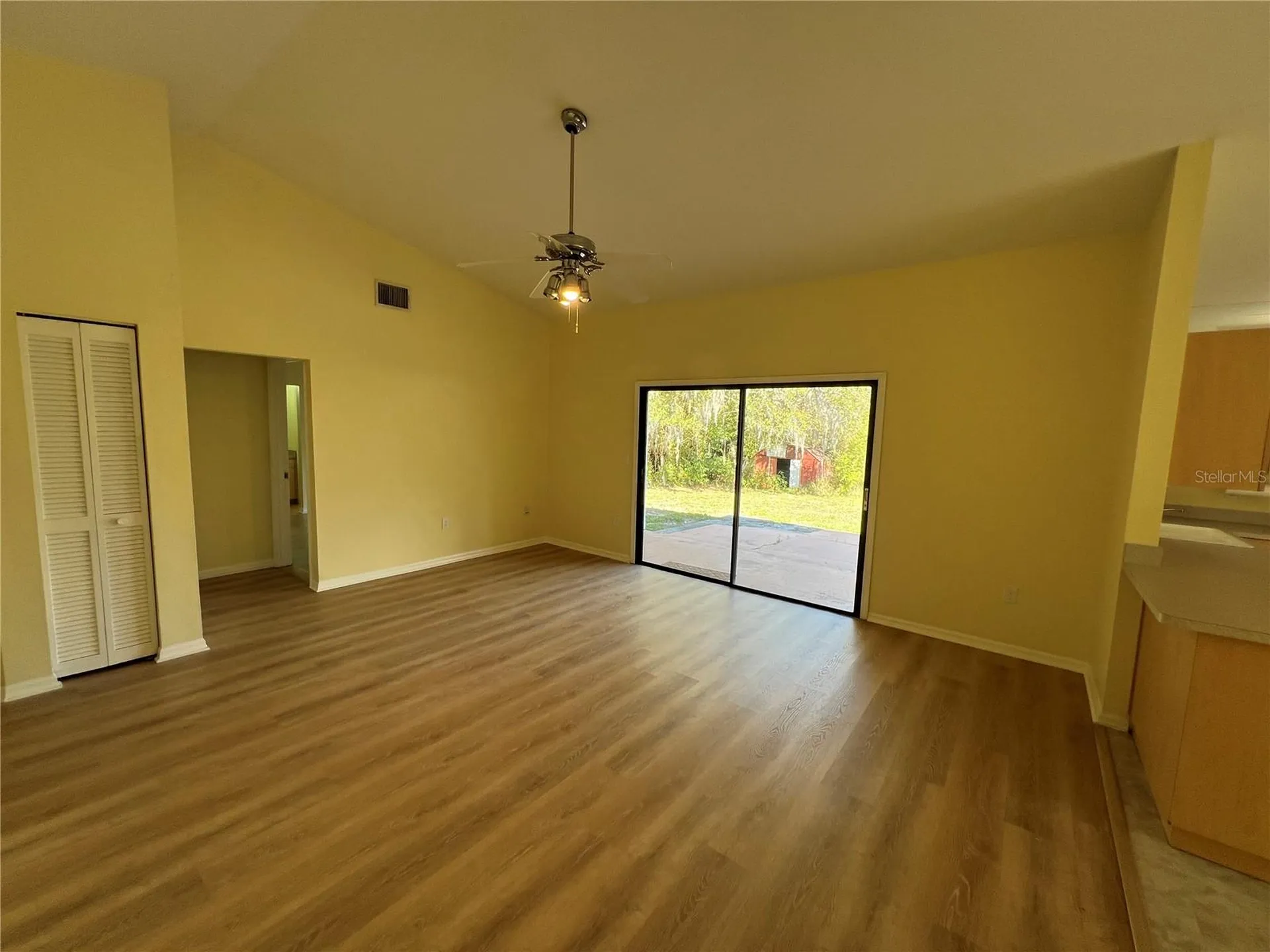 15516 Charmwood Drive Hudson FL 34667