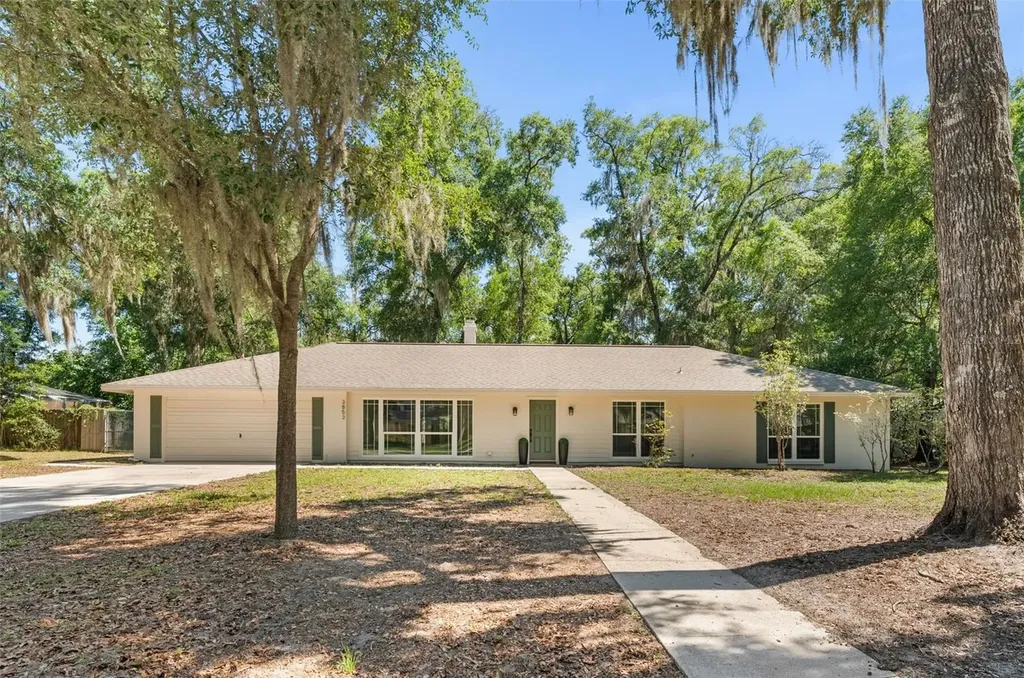 3853 NW 33rd Place Gainesville FL 32606