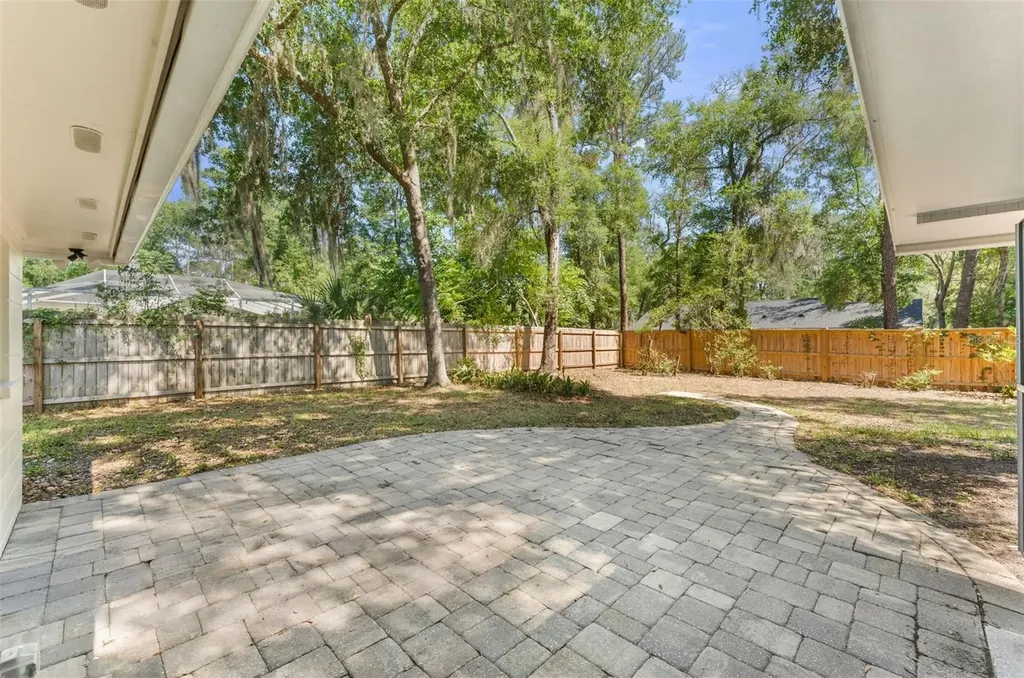3853 NW 33rd Place Gainesville FL 32606
