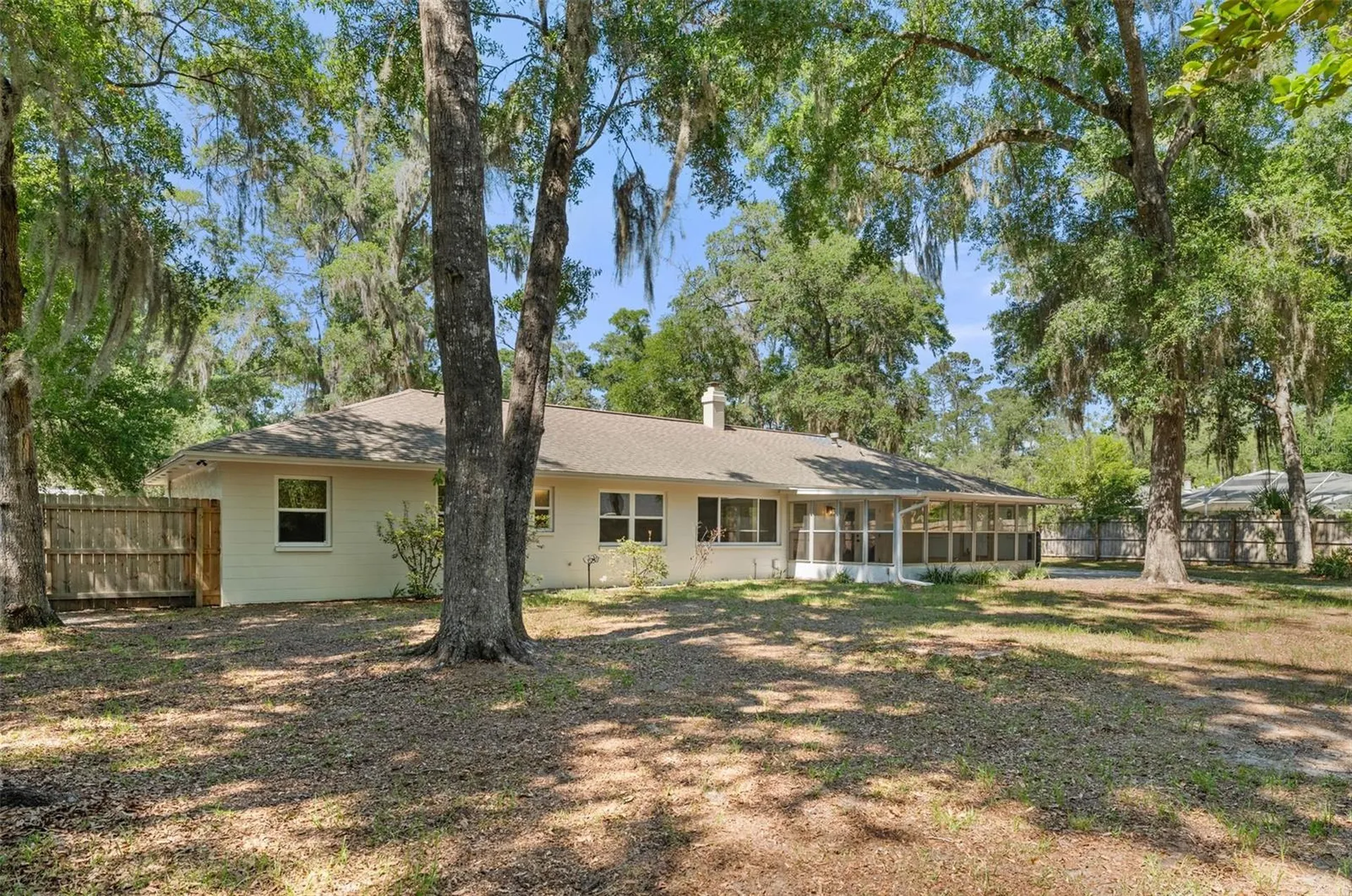 3853 NW 33rd Place Gainesville FL 32606