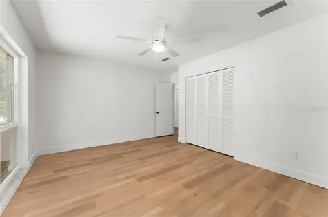 3853 NW 33rd Place Gainesville FL 32606