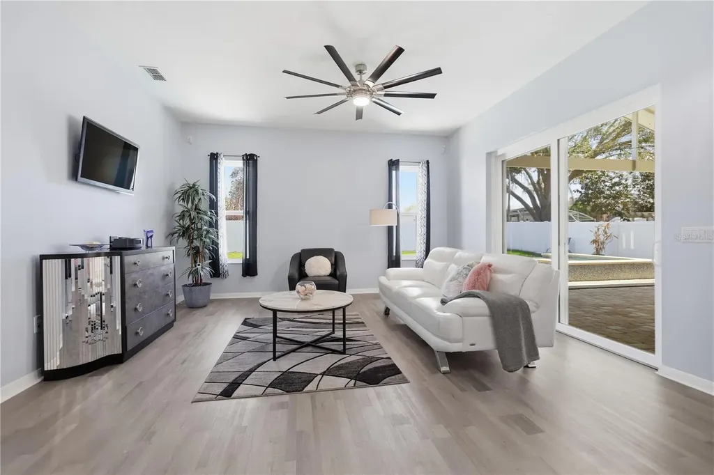 486 Woodford Drive Debary FL 32713