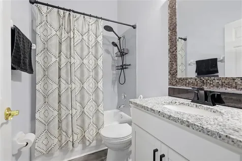 486 Woodford Drive Debary FL 32713