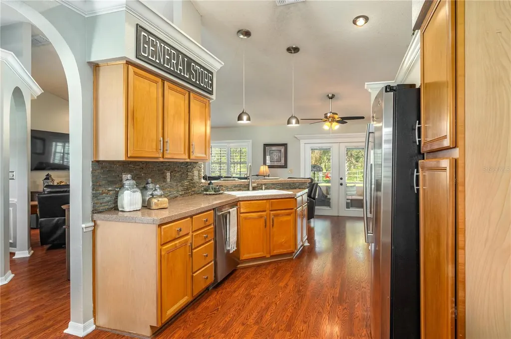 334 Palmview Circle N Auburndale FL 33823
