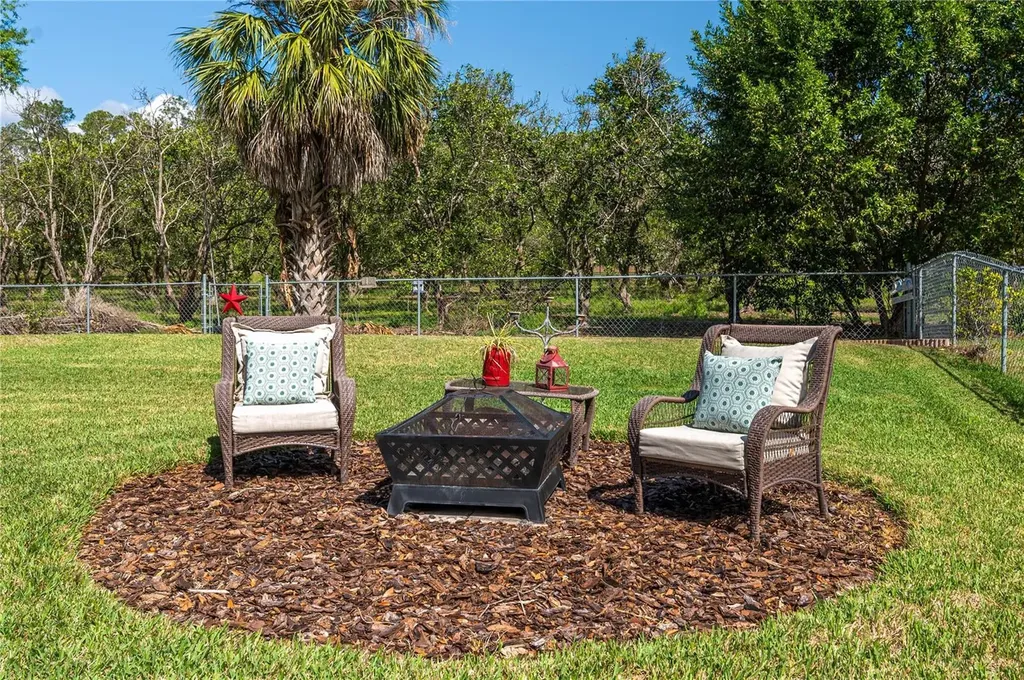 334 Palmview Circle N Auburndale FL 33823