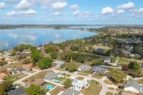 334 Palmview Circle N Auburndale FL 33823