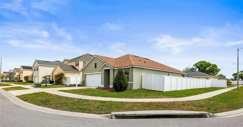 3820 Crystal Dew Street Plant City FL 33567