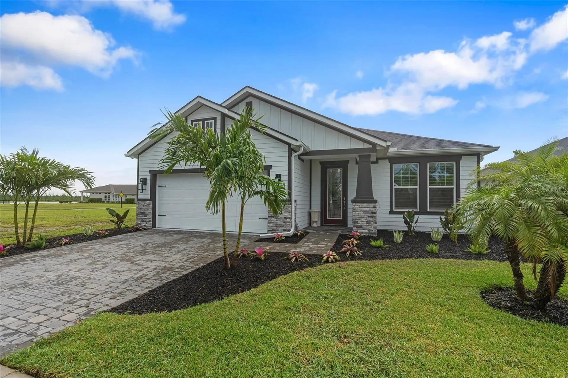 141 Mosaic Boulevard Daytona Beach FL 32124
