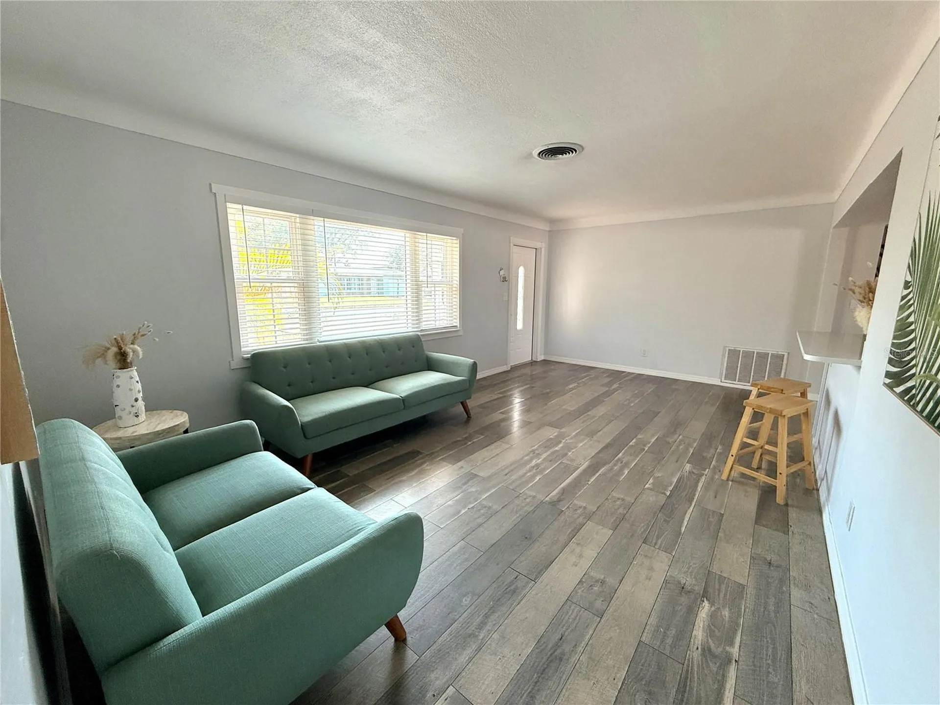 4773 56th Avenue N St Petersburg FL 33714