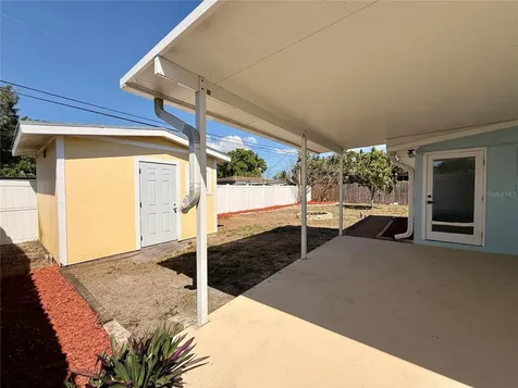 4773 56th Avenue N St Petersburg FL 33714