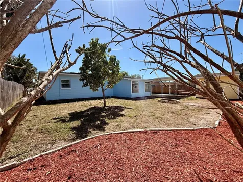 4773 56th Avenue N St Petersburg FL 33714