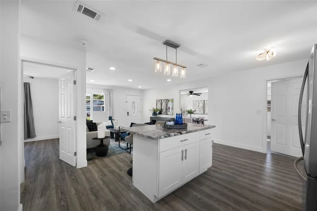 4916 Carlyle Road Tampa FL 33615