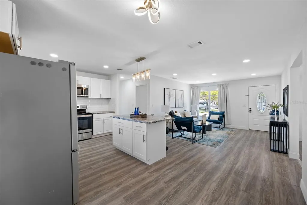 4916 Carlyle Road Tampa FL 33615