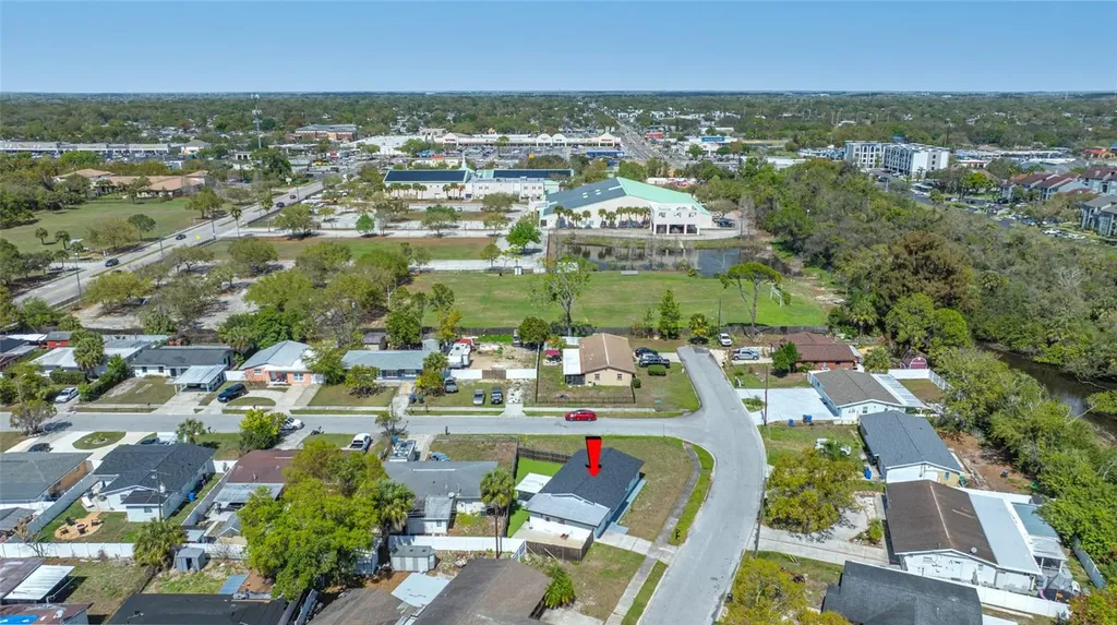 4916 Carlyle Road Tampa FL 33615
