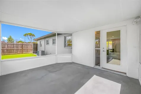 4916 Carlyle Road Tampa FL 33615