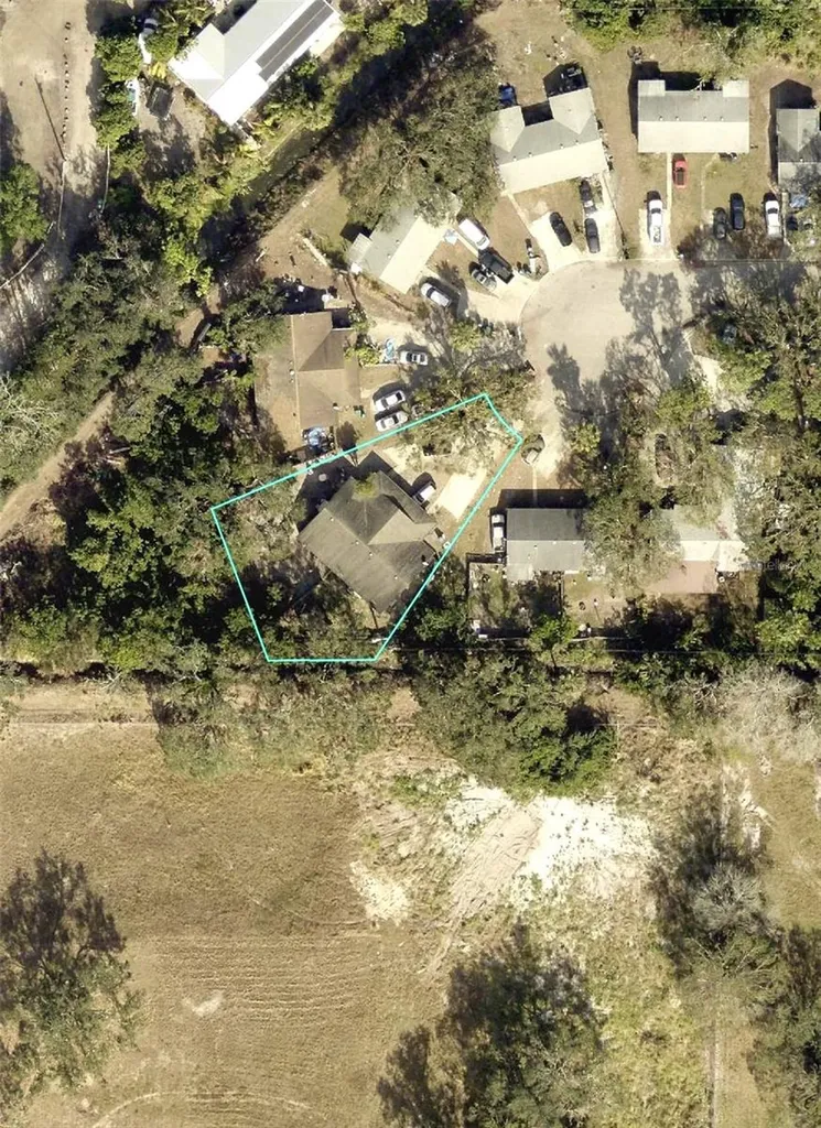 208 58th Avenue E Bradenton FL 34203