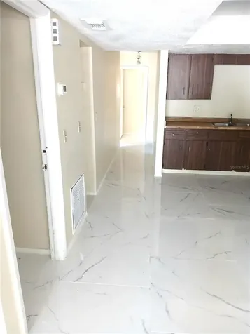 208 58th Avenue E Bradenton FL 34203