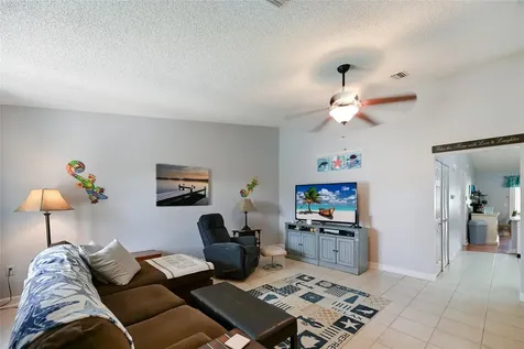 3949 38th Street W Bradenton FL 34205