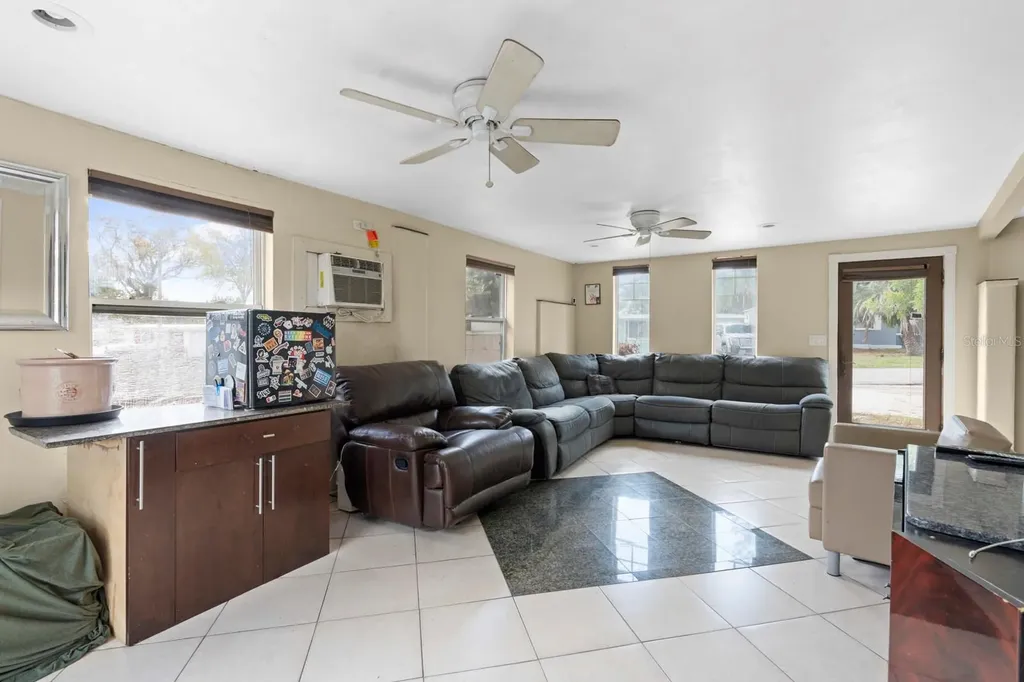 10549 112th Avenue Largo FL 33773